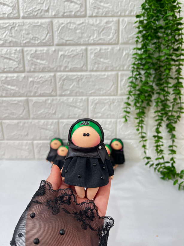 عروسک یارقیه مشکی